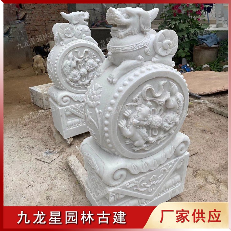 1622539462645120.jpg 漢白玉石雕抱鼓石圖片